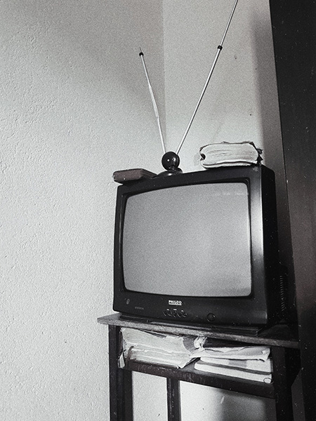 old style tv with aerial